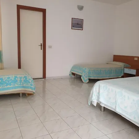 Riccio 3* La Maddalena (Sassari)